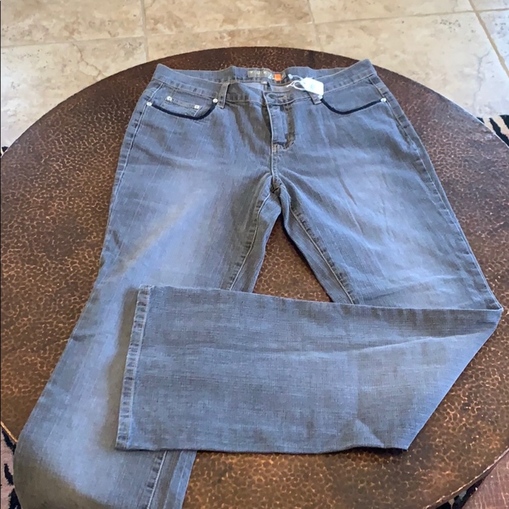 Authentic Yuka faded black bootcut 👖 jeans! NWT